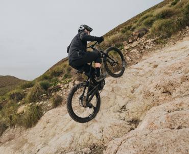 Bosch Updates eBike Flow App with Adjustable Traction Control and Trick Check Display